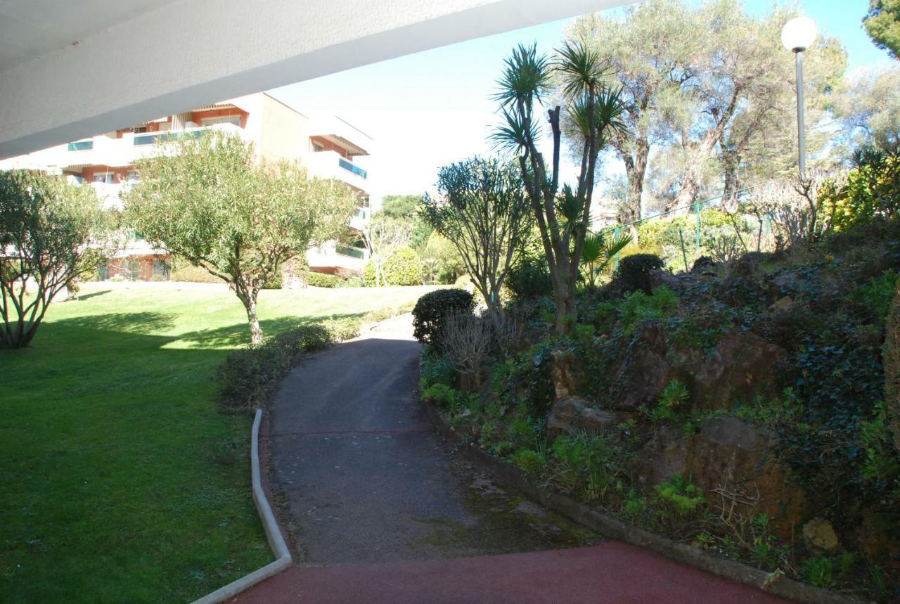 Studio - Juan Les Pins - Proximite Plages 앙티브 외부 사진